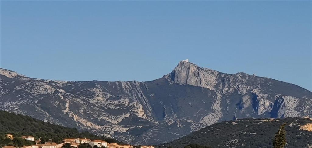 Holiday home T3 A 10' De Cassis - Jacuzzi *