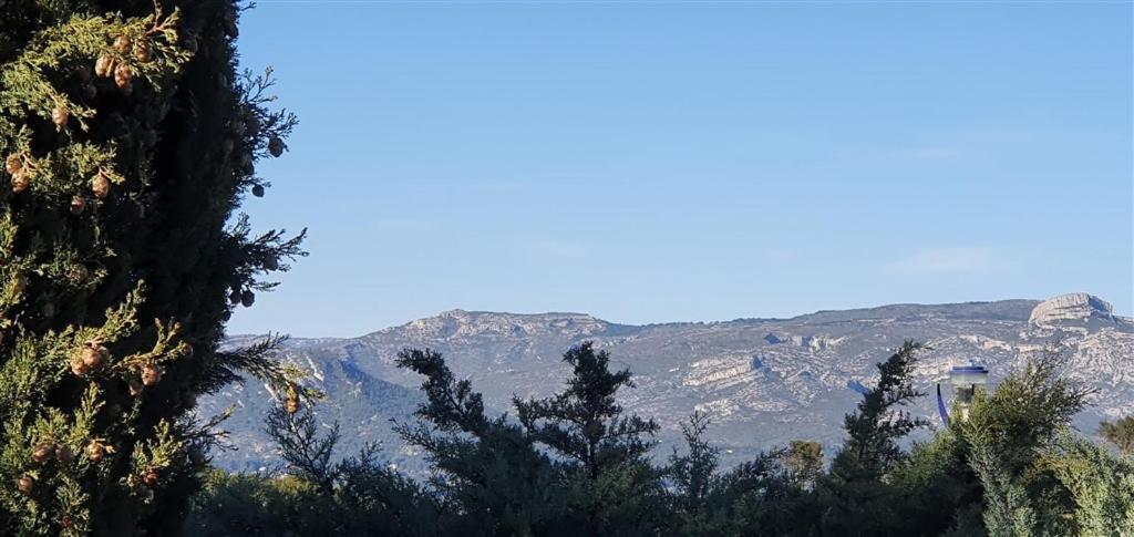 T3 A 10' De Cassis - Jacuzzi * Carnoux-en-Provence