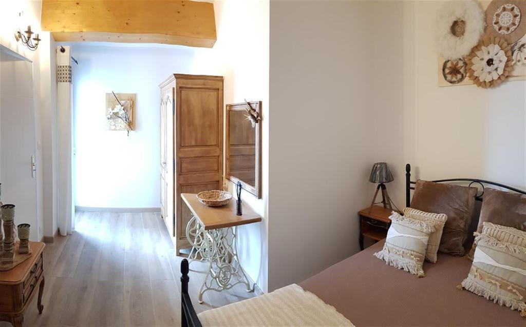 T3 A 10' De Cassis - Jacuzzi